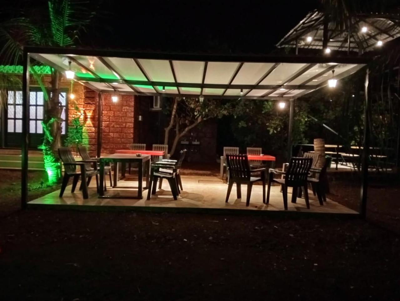 Saka Kadams Home Stay Guhāgar Екстериор снимка